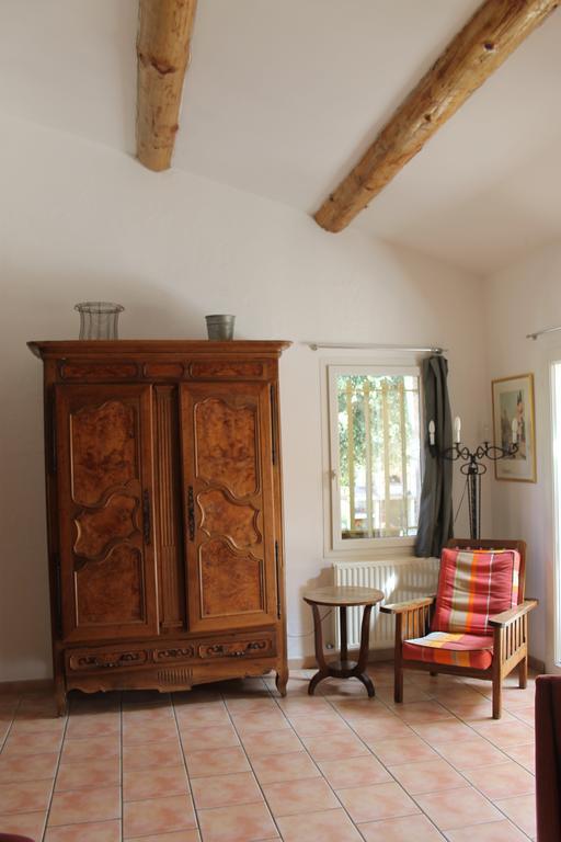 Вілла A L'Est D'Uzes Saint-Siffret Екстер'єр фото
