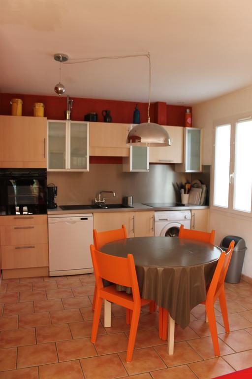 Вілла A L'Est D'Uzes Saint-Siffret Екстер'єр фото
